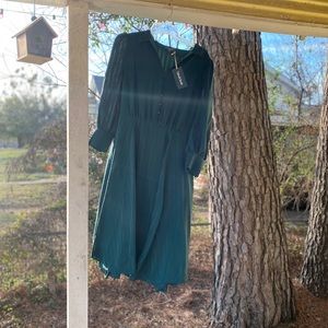 Mod Cloth Hunter Green Dress. More photos added 😍